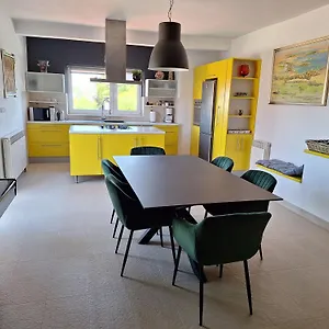 Apartment Piero 